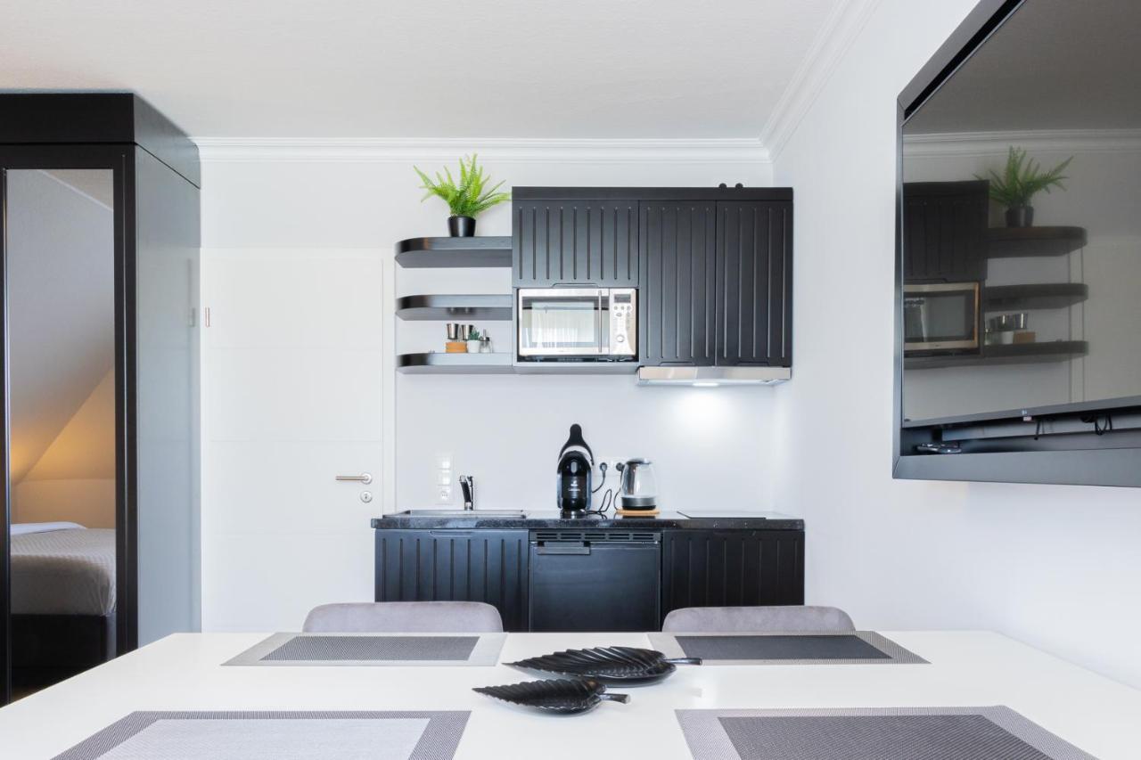 Strandnahe Ferienwohnung - Sehr Modern Und Hochwertig Eingerichtet, Inklusive Parkplatz, Gartenzugang Und Fahrradunterstellmoeglichkeit Scharbeutz Extérieur photo