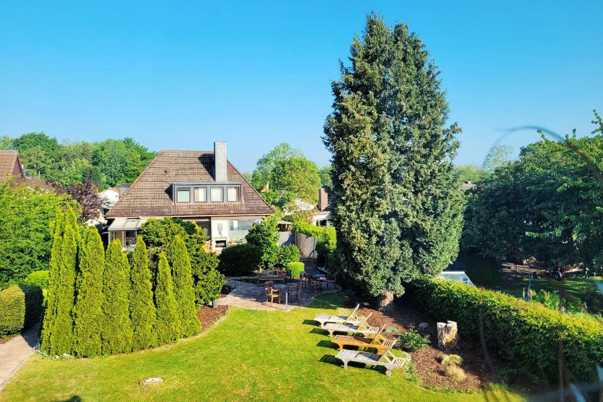 Strandnahe Ferienwohnung - Sehr Modern Und Hochwertig Eingerichtet, Inklusive Parkplatz, Gartenzugang Und Fahrradunterstellmoeglichkeit Scharbeutz Extérieur photo